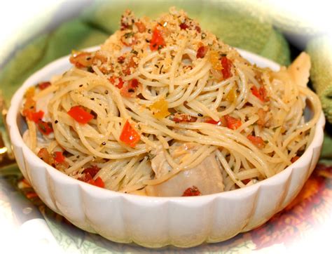 clams casino pasta|Butter Me Up: Mel's Capellini a la Clams Casino.